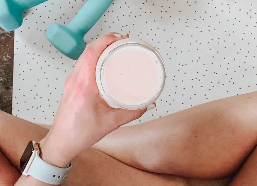 Kiedy wziąć przedtreningówkę? Optymalny czas na 100% mocy