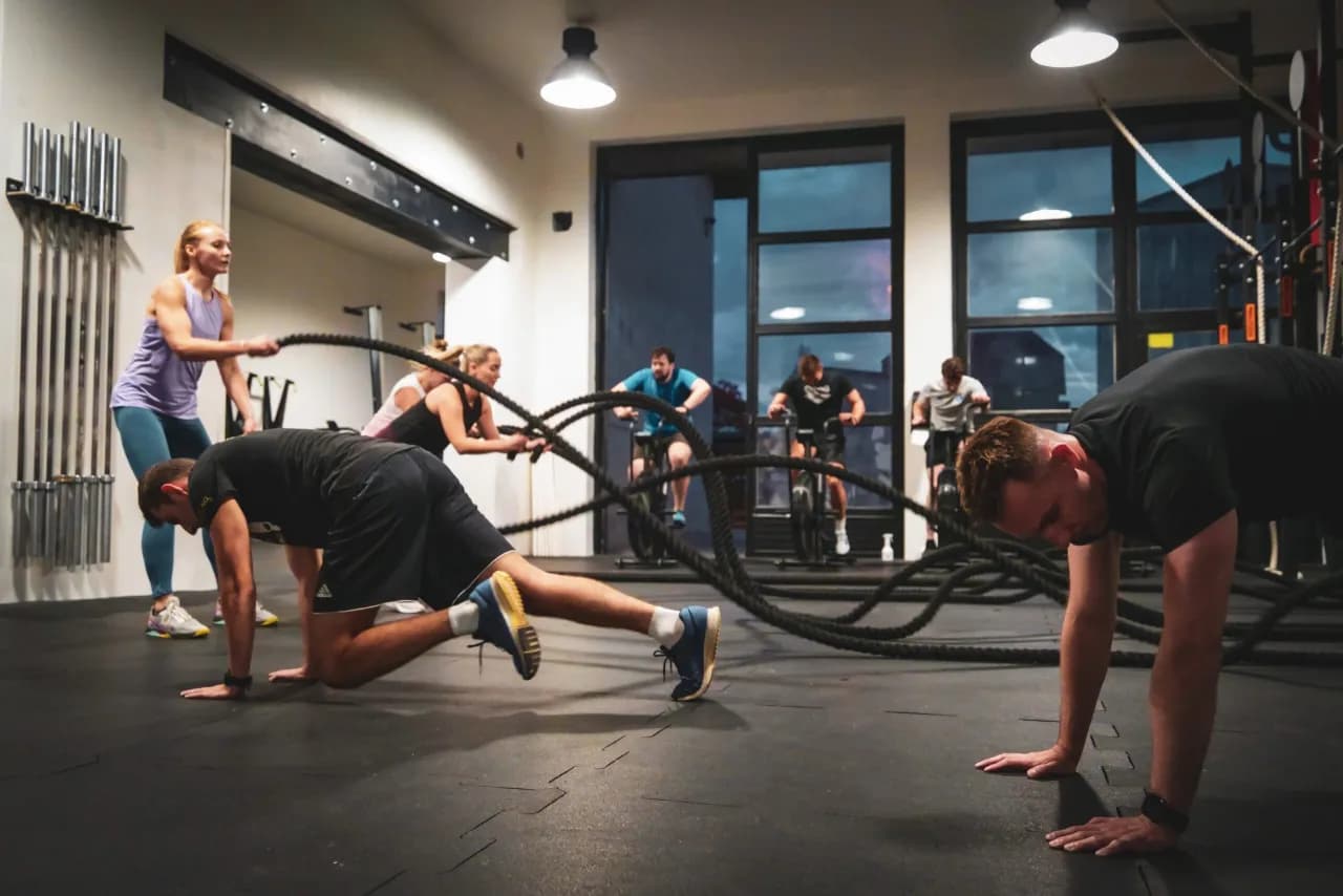 Cross trening: Co to jest? Zasady, korzyści i jak zacząć mądrze?