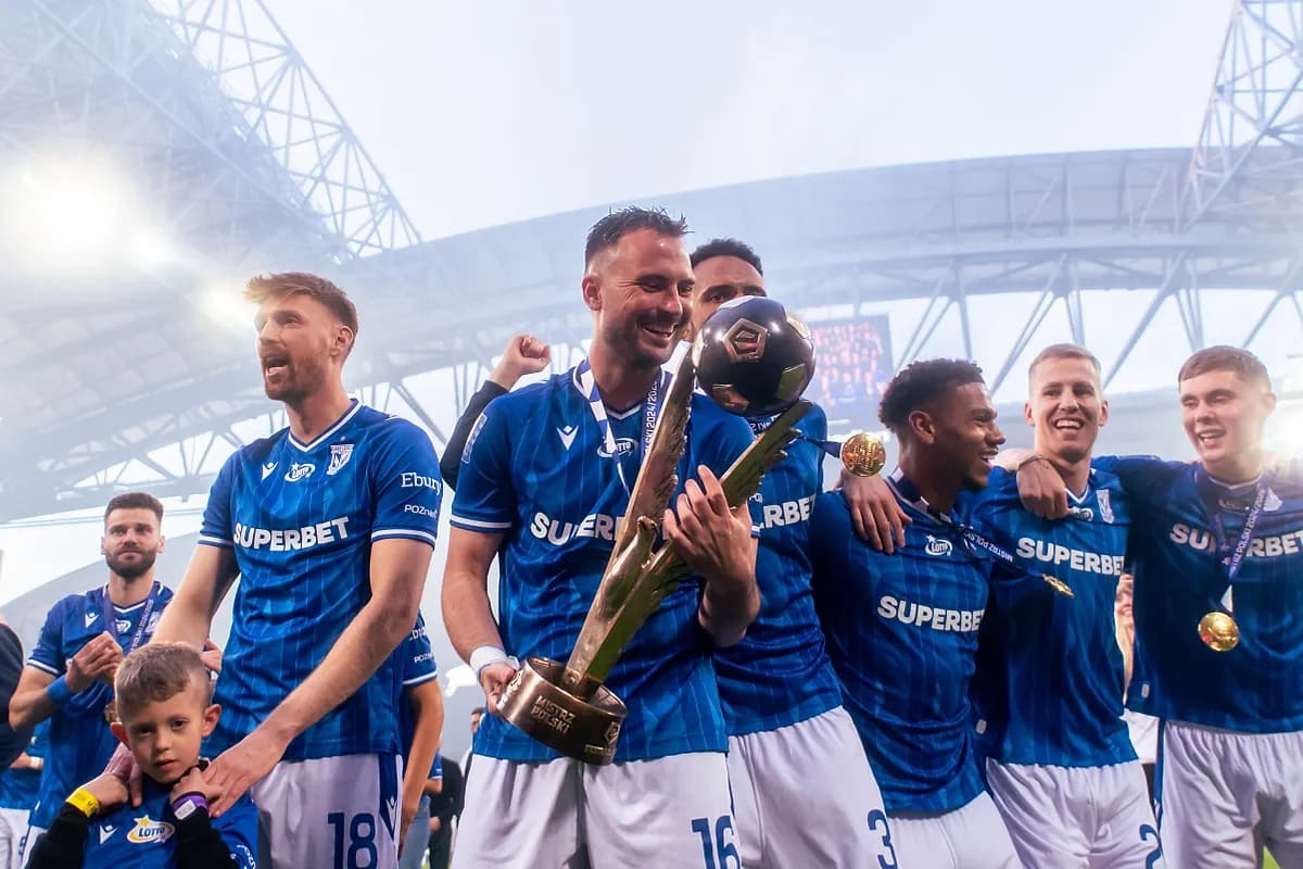 Ile kolejek Ekstraklasy 2025/2026 zostało? Sprawdź daty i stawkę